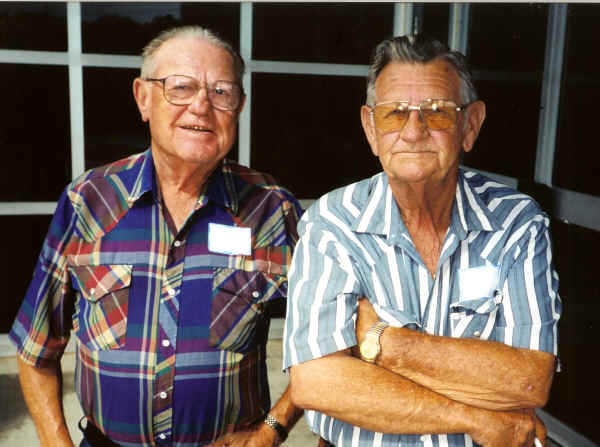 2001 023.jpg (12787953 bytes)