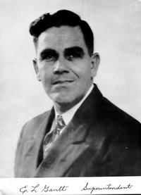 Boyd1966-010.jpg (707681 bytes)